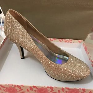 Gold with Rhinestone Heels in 10 Wide